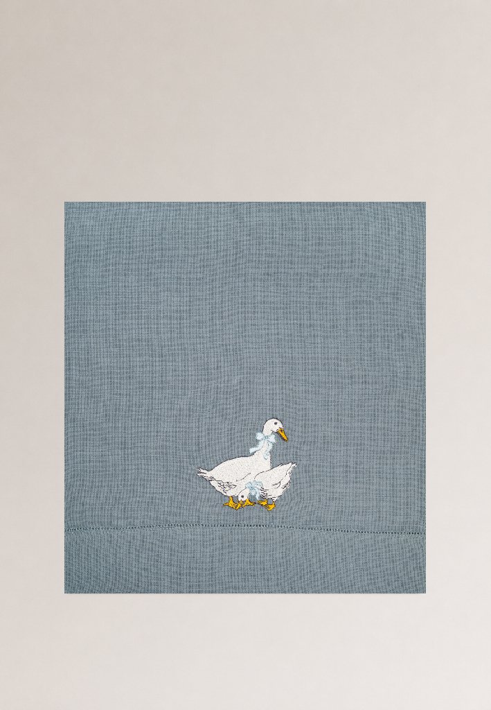 Дорожка столовая lin/cotton с вышивкой Goose bernadotte
