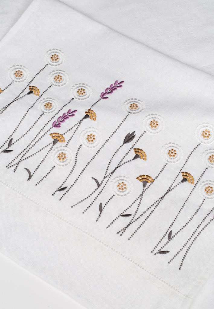 Дорожка столовая lin/cotton с вышивкой Meadow romance