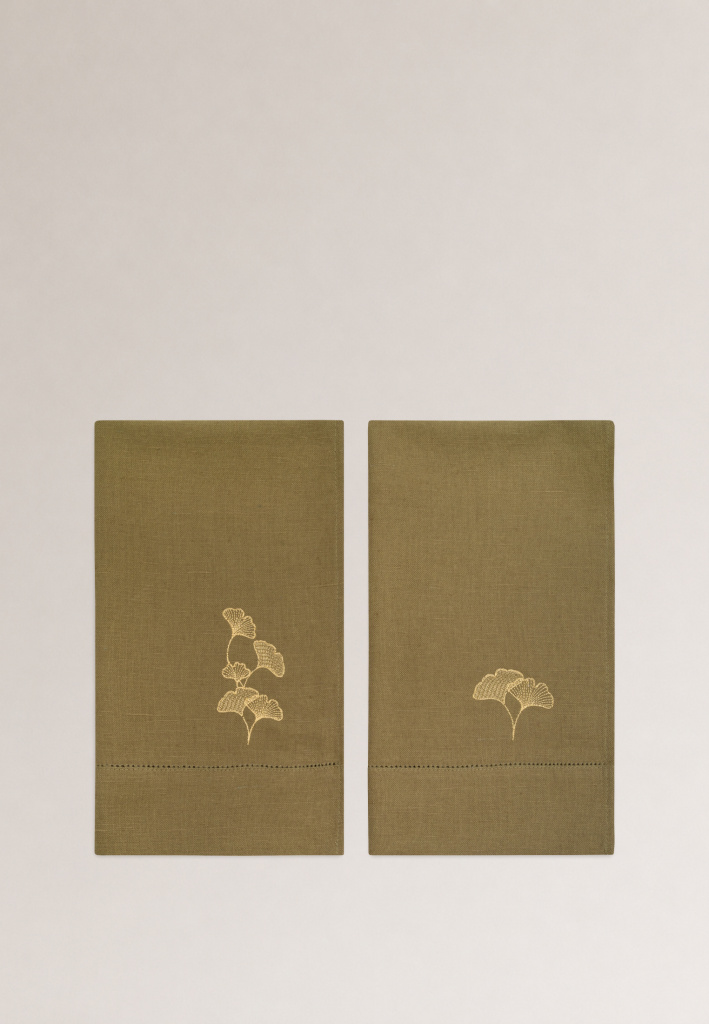 Набор полотенец столовых с вышивкой Fan flower