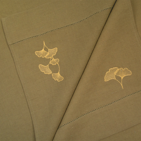 Набор полотенец столовых с вышивкой Fan flower