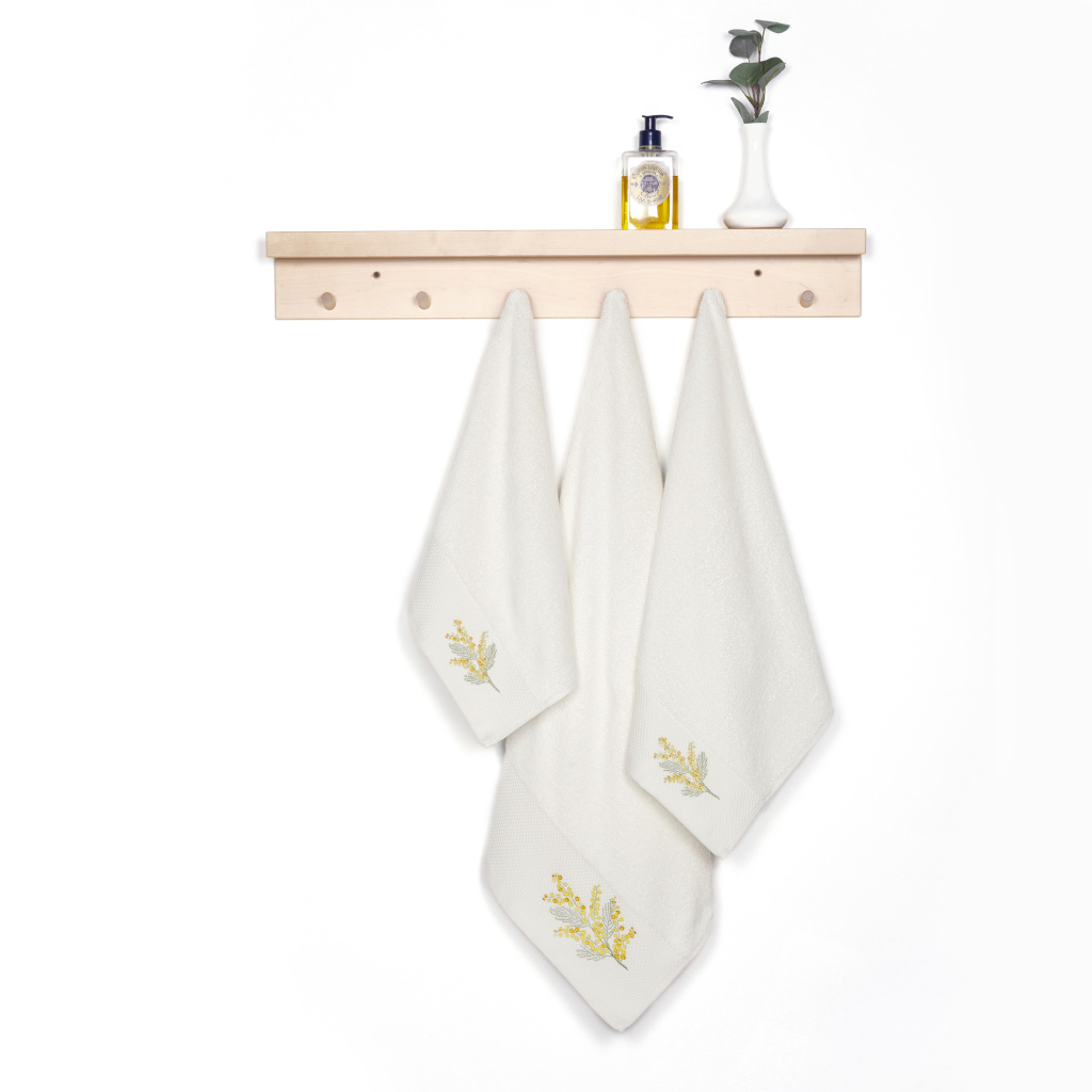 Набор полотенец махровых Айвори с вышивкой Мимоза