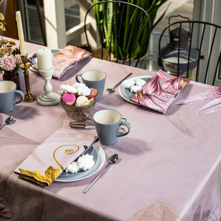 Скатерть столовая В садах Японии