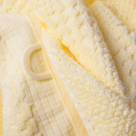 Полотенце Snake, цвет светло-желтый