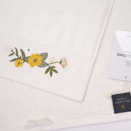 Набор махровых полотенец Айвори с вышивкой Зайки Дюрер