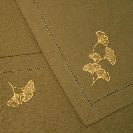 Набор салфеток столовых с вышивкой Fan flower